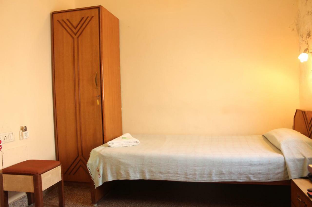 Ywca International Centre Otel Mumbai Dış mekan fotoğraf