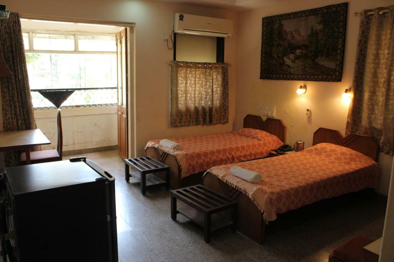 Ywca International Centre Otel Mumbai Dış mekan fotoğraf