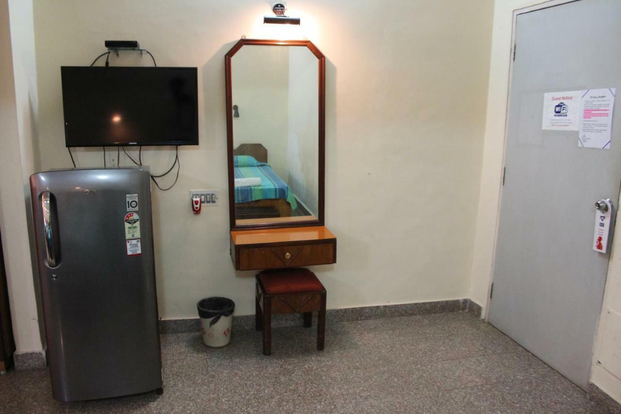 Ywca International Centre Otel Mumbai Dış mekan fotoğraf